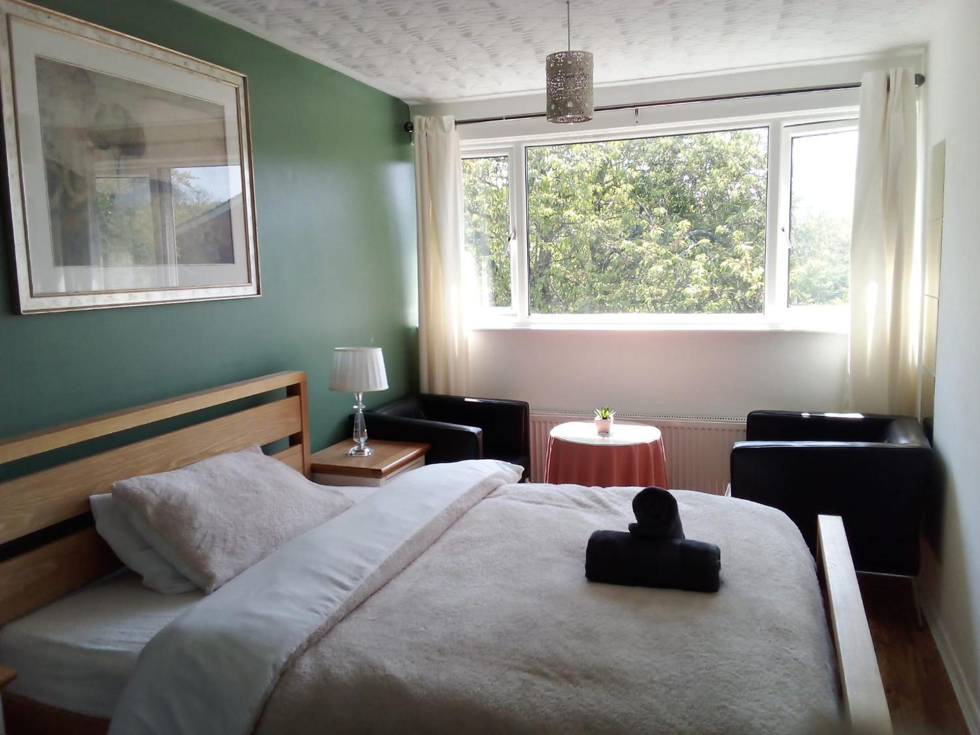 1 Luxurious Double Bedroom With Private Shower Reading Exteriér fotografie